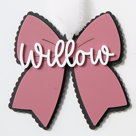 Scalloped Bow Tag